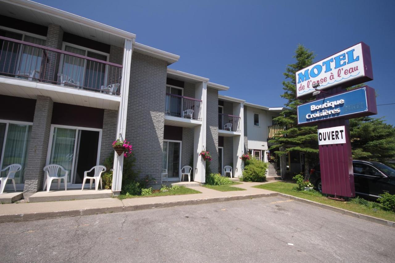 Motel De L'Anse A L'Eau Tadoussac Kültér fotó
